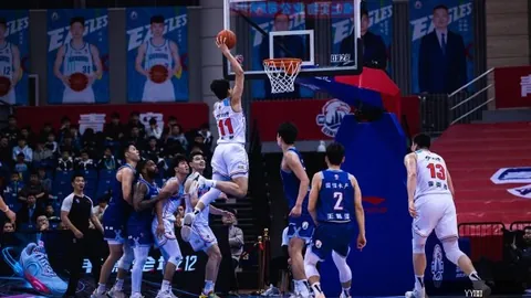 跨界联名鞋款狂，YY体育，销，体育品牌电竞共舞时尚